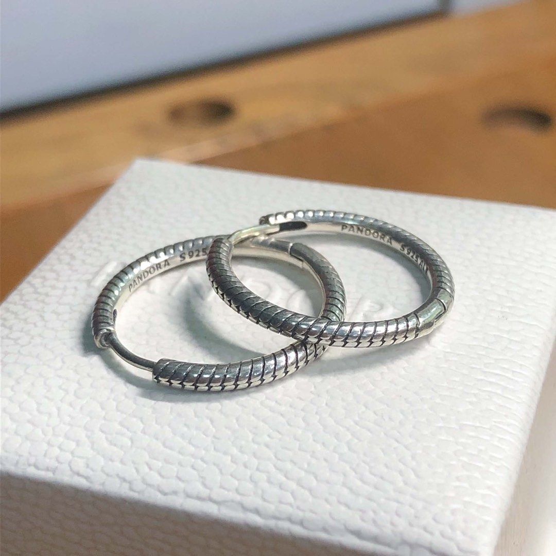 Authentic Pandora Moments Charm Hoop Earrings (Category: Earrings) located in Manila. Submitted by daintyjewels (Listing ID 1468324087, Image 1). Description: .