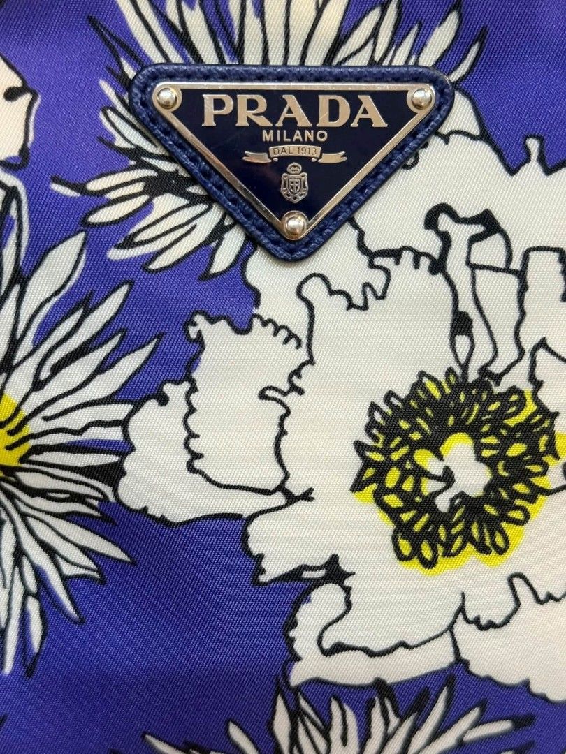 Authentic Prada FLORAL Tote Bag (Category: Luxury Bags & Wallets) located in Marikina City. Submitted by aussiemaan (Listing ID 1456529486, Image 2). Description: Authentic Moneyback if proven fake No inclusion.