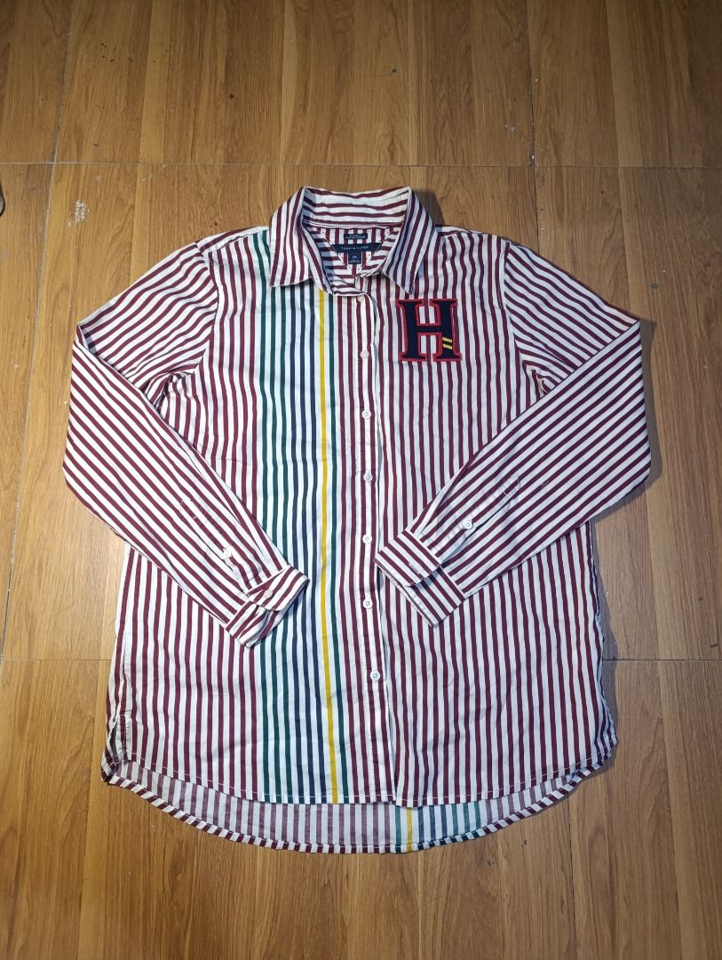 Authentic Tommy Hilfiger Button up LongSleeve (Category: Tshirts & Polo Shirts ) located in Bulacan. Submitted by koritooo (Listing ID 1468363580, Image 1). Description: Authentic Tommy Hilfiger Button up LongSleeve Good as new no issue Complete tags/ Wash tags Size S Dimensions: 19.5 Width 26.5-28 Length Color rate: 10/10.