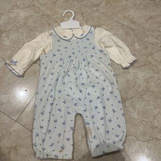 (Category: ) located in . Submitted by wevibevintage (Listing ID 1468468077, Image 1). Description: .