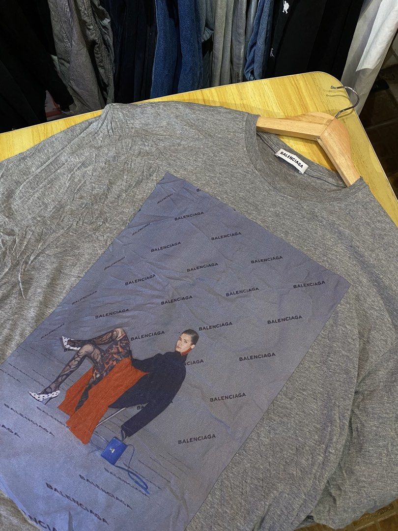 Balenciaga Graphic tee (Category: Shirts) located in Manila. Submitted by thriftvibes324 (Listing ID 1468450920, Image 1). Description: Excellent condition No issue Best fit large 9.8/10.
