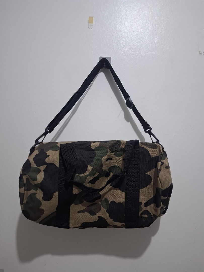 Bape bag (Category: Sling Bags) located in Tarlac. Submitted by christopher.24 (Listing ID 1468323475, Image 3). Description: good condition legit.