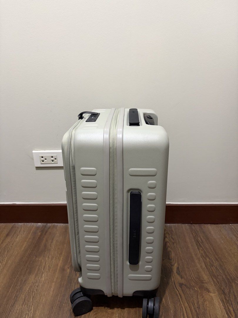 BASH Sage Green Luggage with Cup Holder and Box (Category: Luggage) located in Quezon City. Submitted by decluttersalex (Listing ID 1468301106, Image 2). Description: MUST BE BOUGHT AS BUNDLE. - Carryon and Medium Bash Luggage in Sage - Brand new BASH hardside luggage in sage green (still in original shipping box) - Convenient integrated fold-out cup holder on the back panel - Smooth spinner wheels and sturdy top handle for easy mobility - Secure