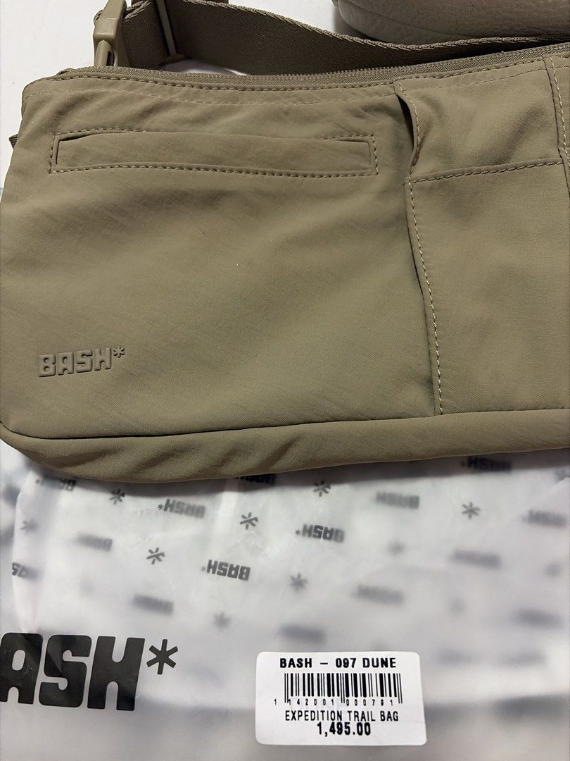 BASH Trail Bag (Category: Backpacks) located in Morong. Submitted by Kaycer00 (Listing ID 1468299598, Image 3). Description: - Brand: BASH Manila Trail Bag Only Once lang nagamit sa Thailand. Rfs:Declutter Last price posted.