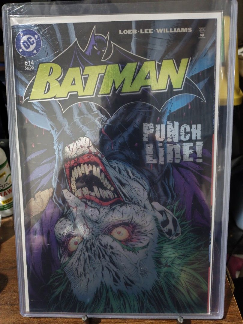 Batman | Joker (Category: Comics & Manga) located in Antipolo. Submitted by makasalanan (Listing ID 1468498121, Image 1). Description: - 500 each / 1k For 3 - Foil Variants - Near Mint Condition - Bags, Boards & Top Loaders are Included.