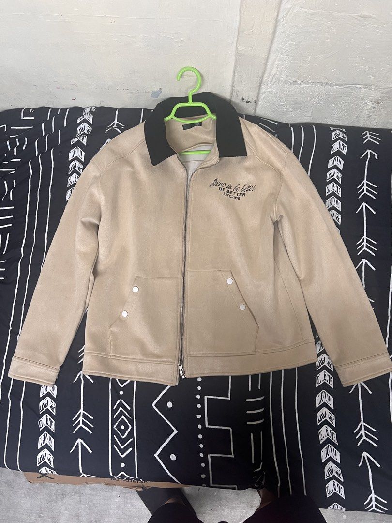 Beige Suede Jacket with Black Collar (Category: Coats, Jackets and Outerwear) located in Manila. Submitted by delacruzjo33043 (Listing ID 1468427300, Image 2). Description: Suede Jacket Large and fits perfectly for 5'10 guy Perfectly good condition Negotiable .