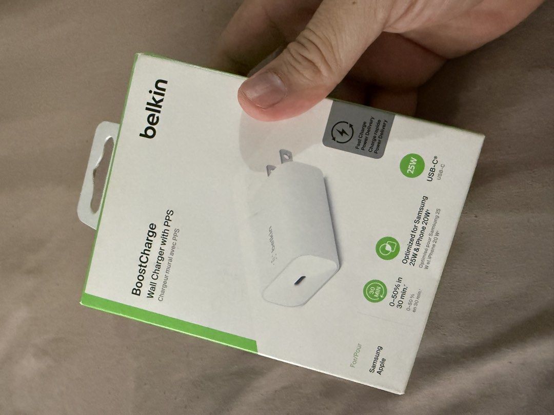 Belkin Boost Charge (Category: Chargers & Cables) located in Manila. Submitted by pappypao (Listing ID 1468306692, Image 1). Description: Belkin Boost Charge 25w charger for sale Brand New Sealed RFS: Extra.