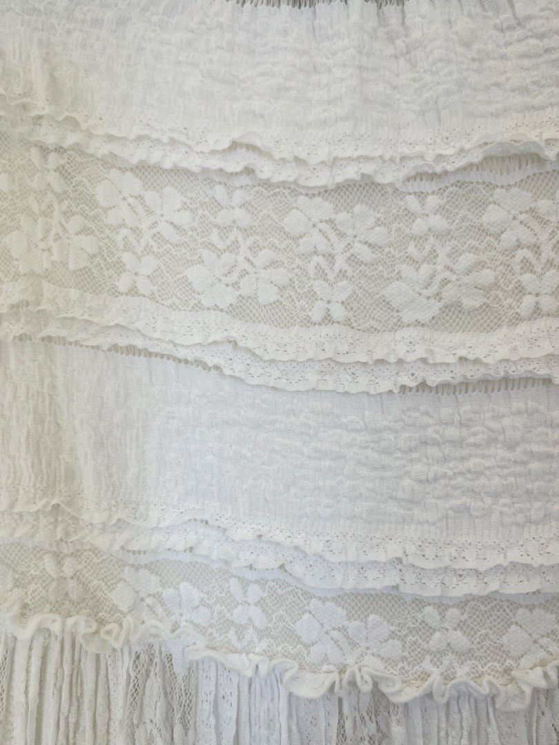 Berhska White Lace Long Maxi Skirt (Category: Skirts) located in Manila. Submitted by colette.closette (Listing ID 1468339051, Image 3). Description: Berhska White Lace Long Maxi Skirt washable stain :3 w: 28 (stretchable) l: 39 Mop: Gcash Mod: Flash Express / Lalamove / Meet up — around nearby areas only! 📍Hagonoy, Bulacan.