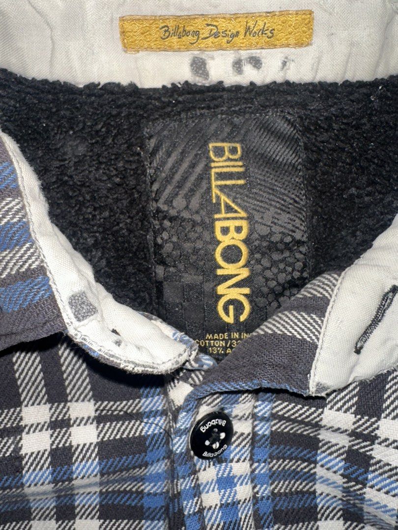 Billabong Fleece Jacket Flannel (Category: Coats, Jackets and Outerwear) located in Angeles City. Submitted by thriftnmore (Listing ID 1468479746, Image 3). Description: * SIZE : Length | 27.5 inch : Width | 23.5 * PRICE:499php DESCRIPTION: Please be aware that most of the items are used/thrifted. Please, do not expect the item to be brandnew, except when mentioned. Payment Methods: GCash, BPI, Maya Delivery Options (shoulder by buyer): J&T 95-15