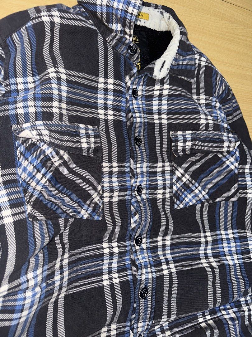 Billabong Fleece Jacket Flannel (Category: Coats, Jackets and Outerwear) located in Angeles City. Submitted by thriftnmore (Listing ID 1468479746, Image 2). Description: * SIZE : Length | 27.5 inch : Width | 23.5 * PRICE:499php DESCRIPTION: Please be aware that most of the items are used/thrifted. Please, do not expect the item to be brandnew, except when mentioned. Payment Methods: GCash, BPI, Maya Delivery Options (shoulder by buyer): J&T 95-15