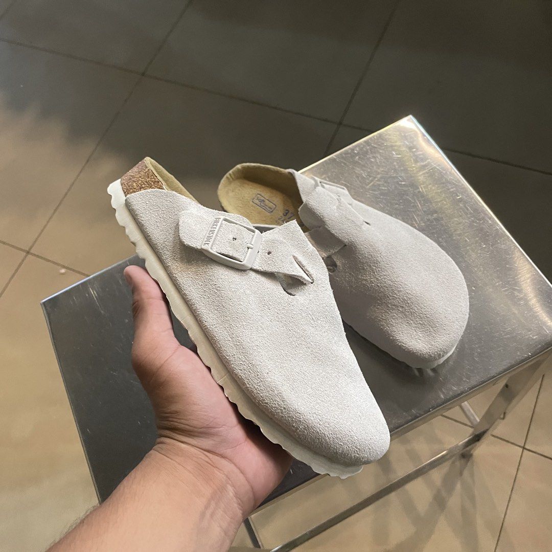 Birkenstock boston clogs (Category: Slippers and slides) located in Iloilo. Submitted by nextwearco_ilo (Listing ID 1468334210, Image 2). Description: Birkenstock boston clogs Like new size 37 womens no flaws 3k.
