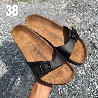 (Kategori: ) berada di . Dikirim oleh birkenstock_second (ID iklan 1468339957, Gambar 1). Deskripsi: .