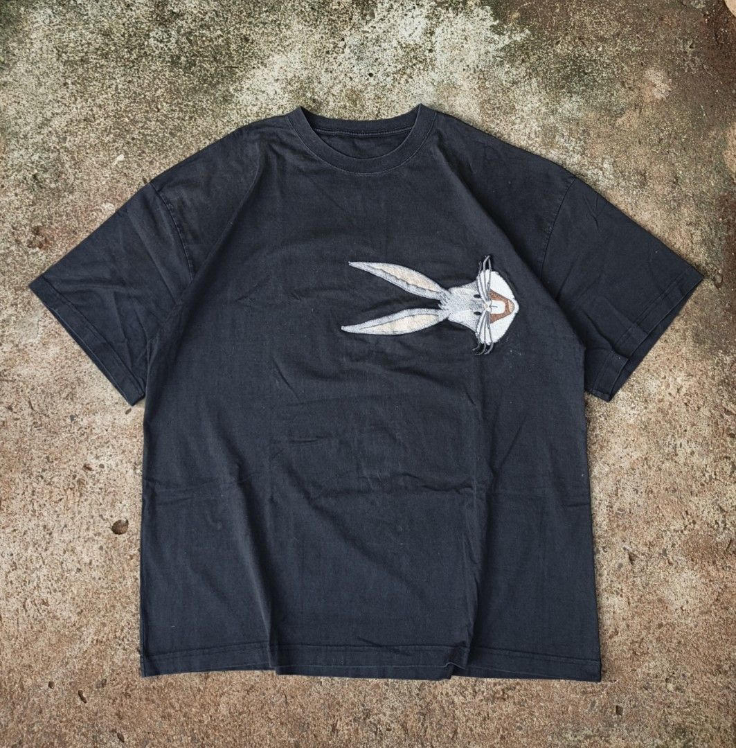 Bugs Bunny Embroidered Shirt (Category: Shirts) located in Laguindingan. Submitted by lootsbyberle (Listing ID 1468435015, Image 1). Description: 24x30 XL to XXL Random shirt/No brand Very good condi, 9.9/10 Color rate Good for PSG 🔥 MOP:GCASH NO COD, NO FREE SHIP POLICY!.