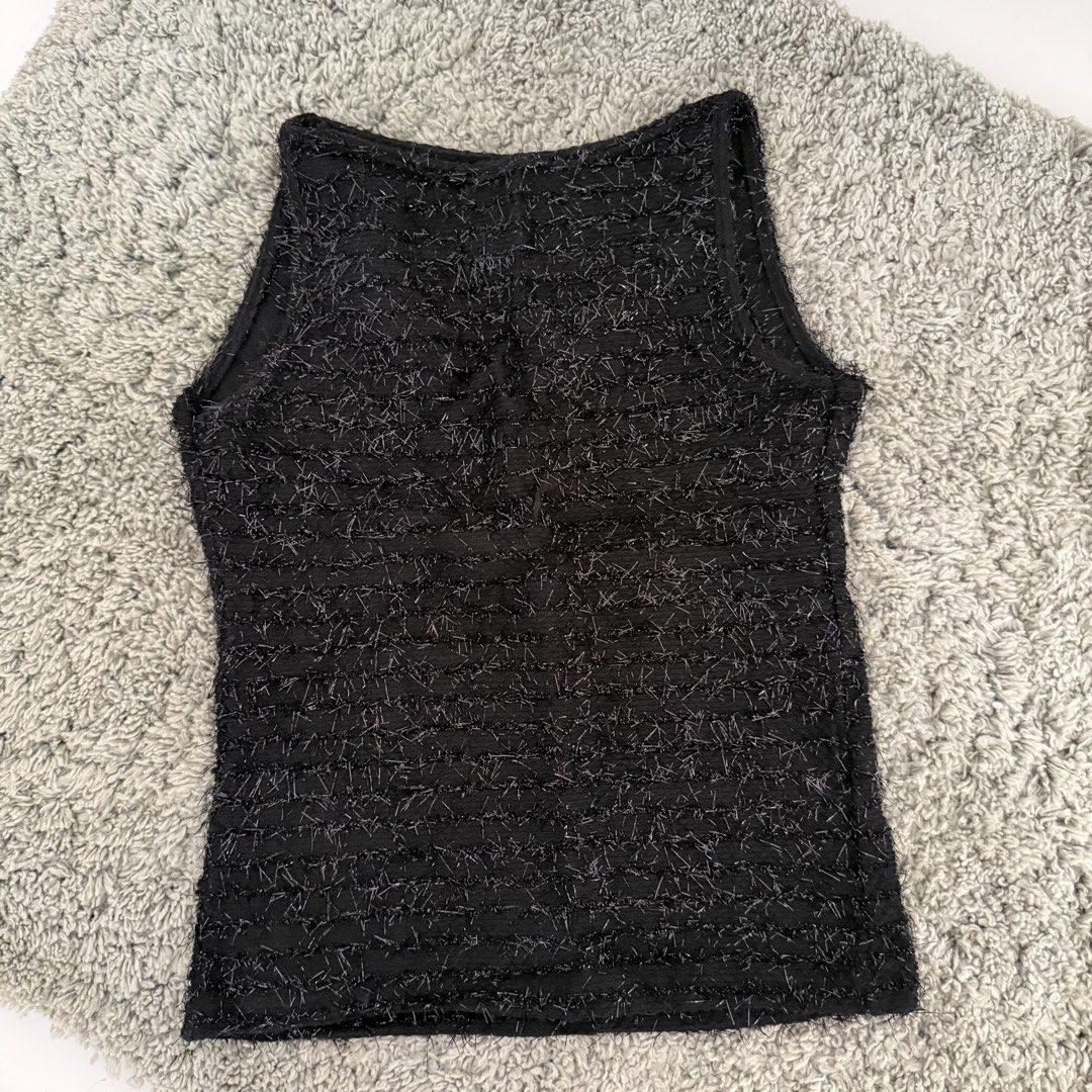 black glitter boat neck top (Category: Blouses) located in Cebu City. Submitted by sayonarasells (Listing ID 1468321281, Image 1). Description: xs-s.