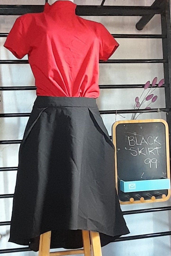 Black High and Low Skirt (Category: Skirts) located in Batangas. Submitted by norskieshoppe (Listing ID 1468296380, Image 1). Description: sz 29-30.