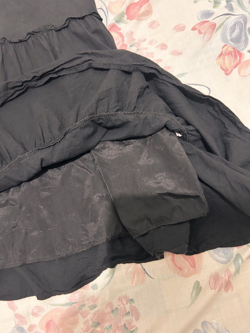 Black Layered Mini Tie Dress (Category: Dresses) located in Pinamalayan. Submitted by _dragonfly (Listing ID 1468377250, Image 2). Description: 🪡 size S - M .