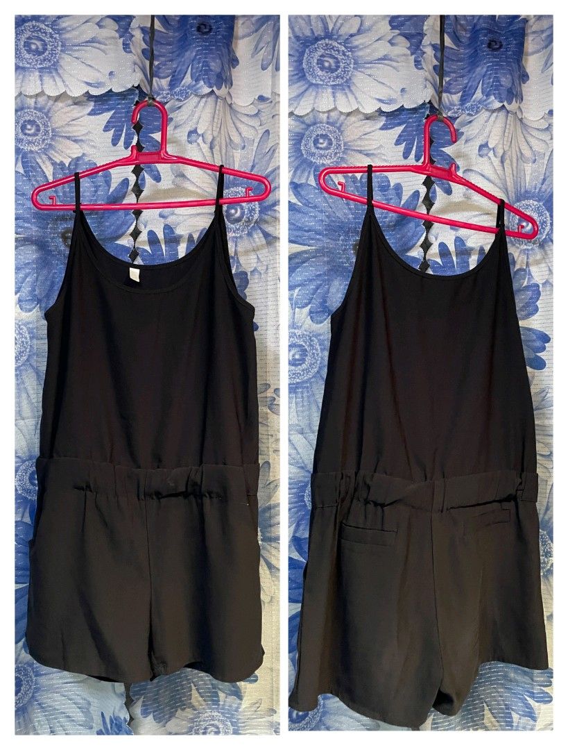 Black Spaghetti Strap Romper (Category: Rompers) located in Manila. Submitted by arimad.clo (Listing ID 1468378563, Image 1). Description: - Color: Black - Style: Sleeveless romper with thin spaghetti straps - Waist: Comfortable elastic waistband for easy wear - Fit: Relaxed fit shorts with mock back pockets - Material: Lightweight and breathable, ideal for warm weather.
