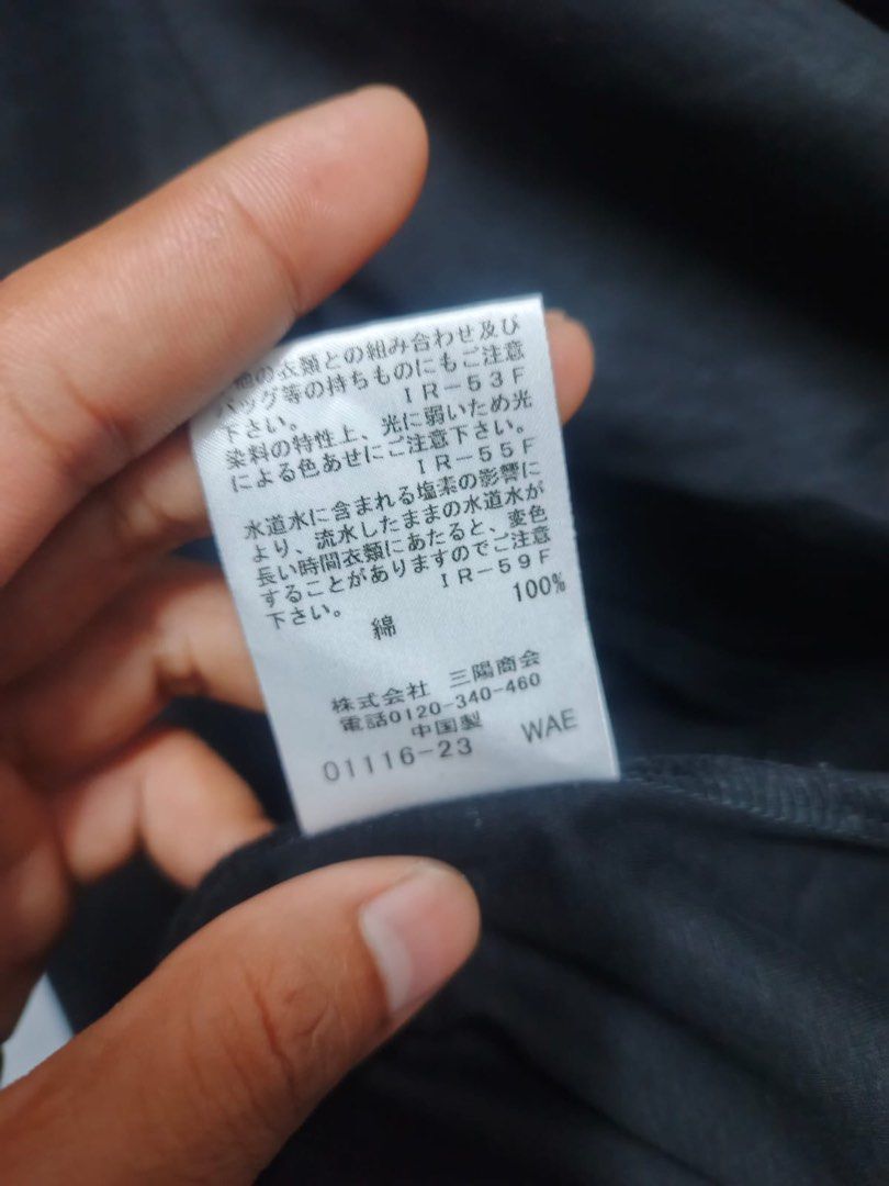 BLUELABEL CRESTBRIDGE (Category: Others Tops) located in Dasmarinas. Submitted by jessputrages (Listing ID 1468473487, Image 3). Description: For sale Bluelabel Crestbridge Excellent condition No issue 650 plus shipping fee Pm for more details.