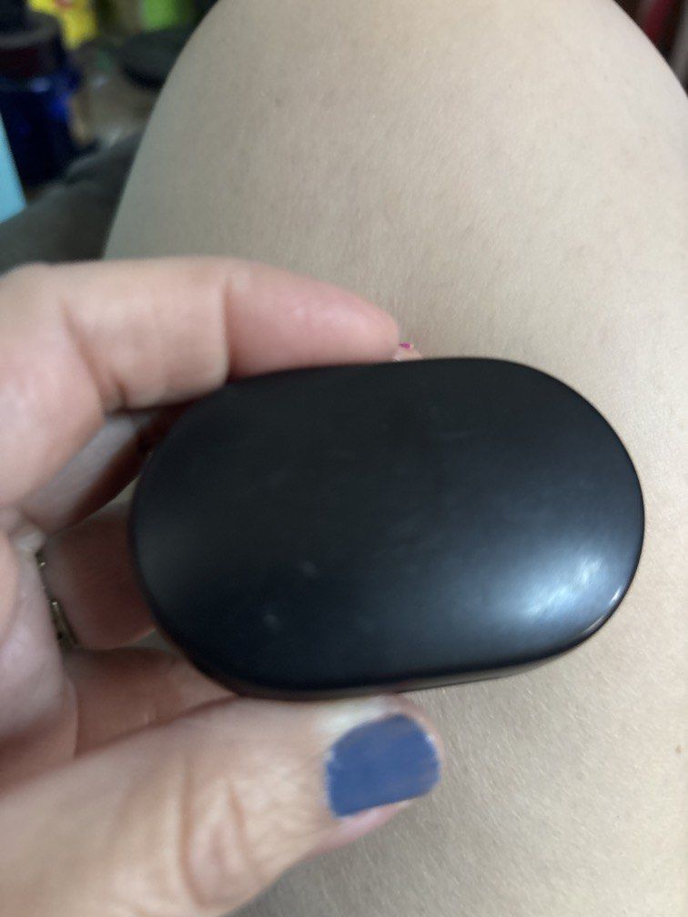 Blutooth earphone (Category: Other Merchandise) located in Manila. Submitted by vintageaccessories (Listing ID 1468310173, Image 1). Description: .