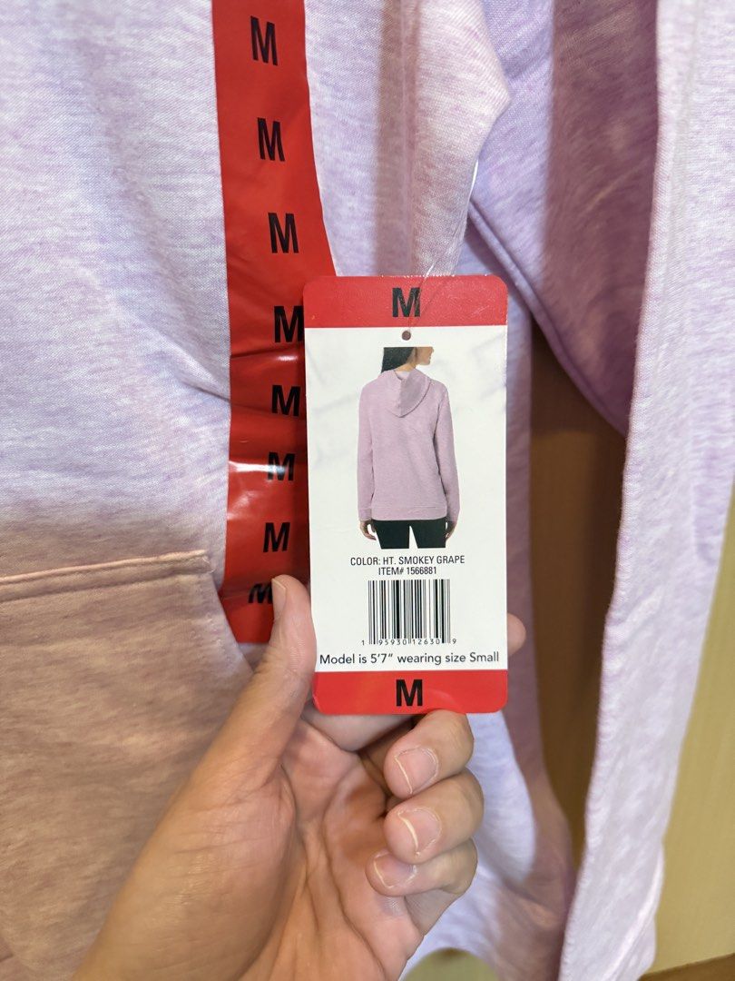 BNEW 32 degrees womens pullover with hood (Category: Coats, Jackets and Outerwear) located in Davao. Submitted by aacloset3389 (Listing ID 1468424809, Image 3). Description: Fleece lined soft material.