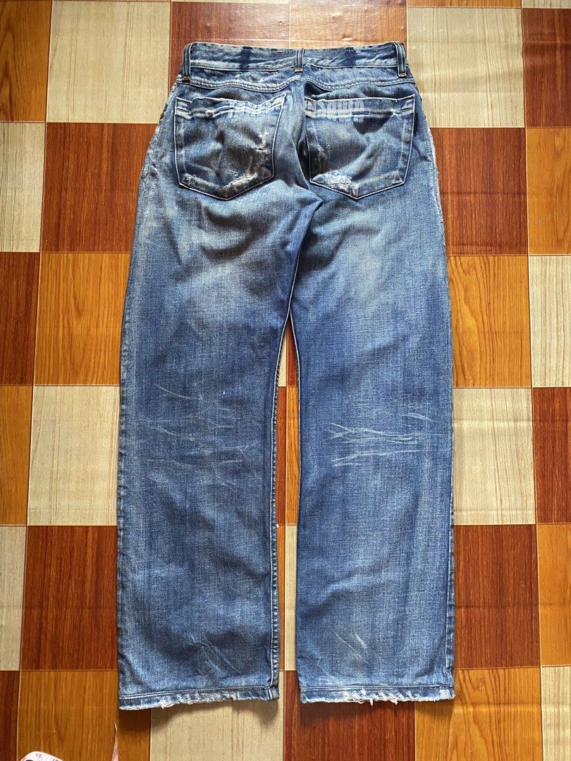 Bootcut Jeans (Category: Jeans) located in General Santos City (Dadiangas). Submitted by versatile__ (Listing ID 1468330776, Image 2). Description: Takeshy Kurosawa - Regular Bootcut Jeans Waist : 28 inches Length : 40 inches Thigh : 12.5 inches Hem : 9.5 inches Good Condition- Nine out Ten Color Rate featuring two botton fly - good fade on front part also the scratch design on front and back pocket -heelbite -need wash +Shipping Fee.