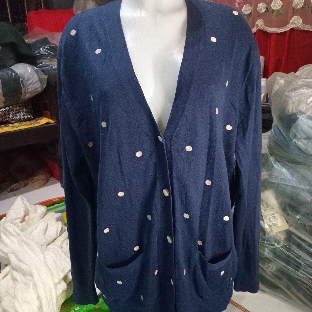 Botton down cardigan (Category: Coats, Jackets and Outerwear) located in Angono. Submitted by thrifted.fashionshop (Listing ID 1468465241, Image 1). Description: Fit - large *knitted *V neck *polka dot design (front) * 2 pocket (front) <COLORS MAY VARY DUE TO LIGHTING> MOD : Gcash only COURIER : Jnt / Lalamove.
