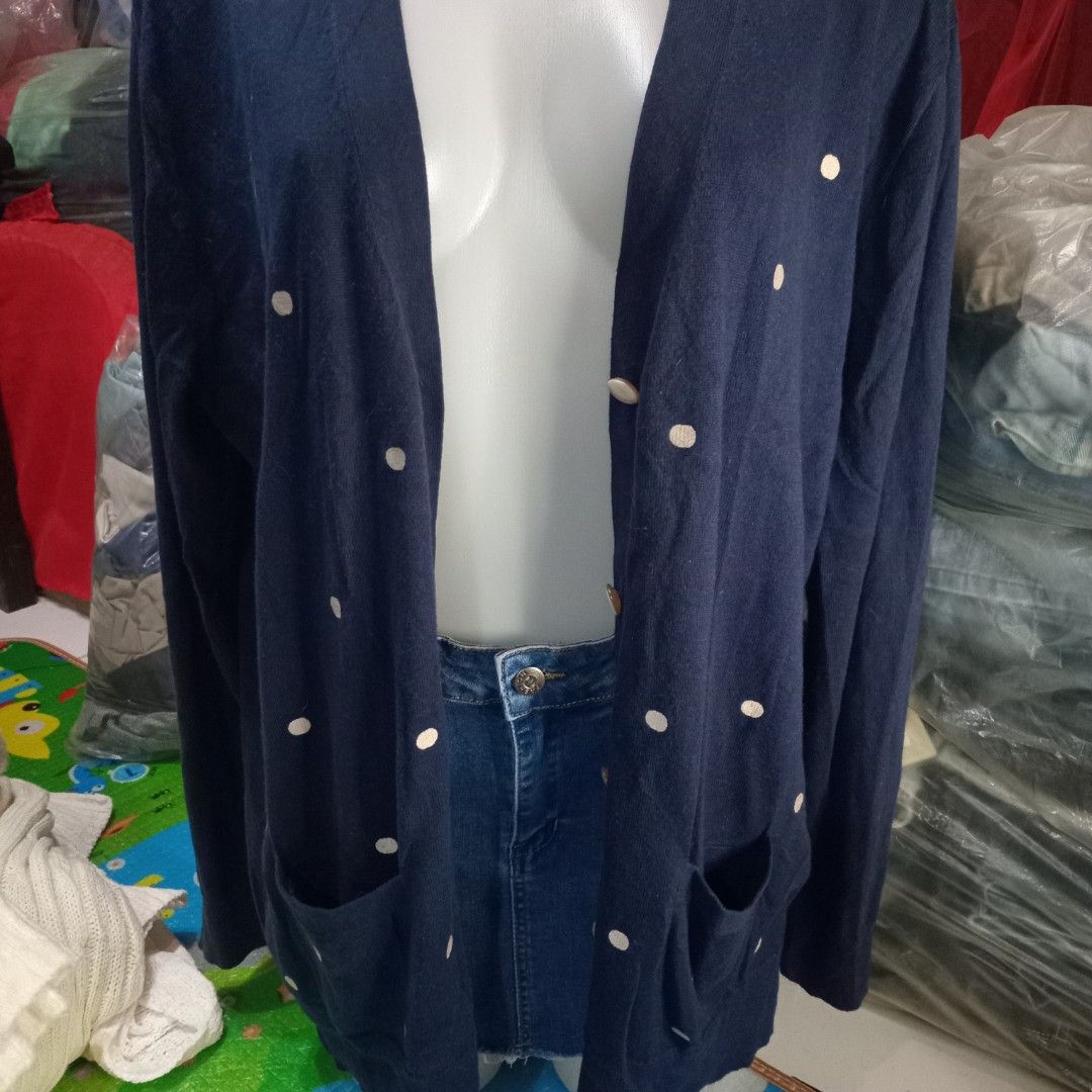 Botton down cardigan (Category: Coats, Jackets and Outerwear) located in Angono. Submitted by thrifted.fashionshop (Listing ID 1468465241, Image 2). Description: Fit - large *knitted *V neck *polka dot design (front) * 2 pocket (front) <COLORS MAY VARY DUE TO LIGHTING> MOD : Gcash only COURIER : Jnt / Lalamove.