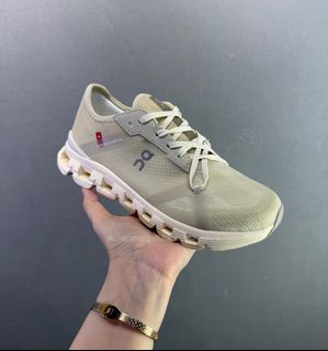 （分類：）位於 。 由 lvy-yin 提交（商品編號 1468359068，圖片 1）。簡介： 。