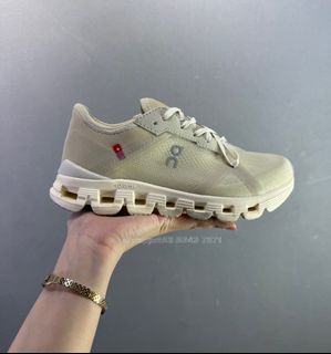 （分類：）位於 。 由 lvy-yin 提交（商品編號 1468359421，圖片 1）。簡介： 。