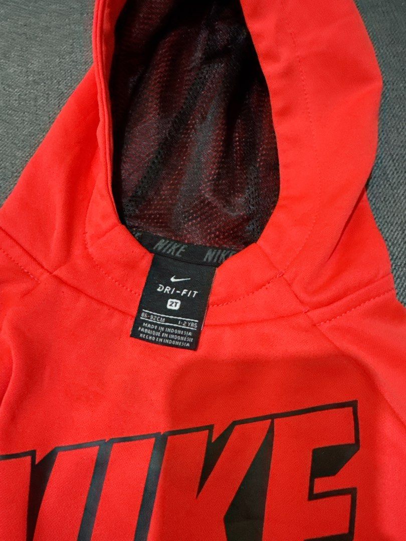 Branded Hoodies (Nilke,Osh,Reebok) (Category: Babies & Kids Fashion) located in Dasmarinas. Submitted by joieanne (Listing ID 1468372918, Image 2). Description: Nike 2T Like New Orange - 300 Nike 2T Navy Blue Light Used- 248 Oshkosh-9m light used - 188 Reebok 6-9m Like New - 248.