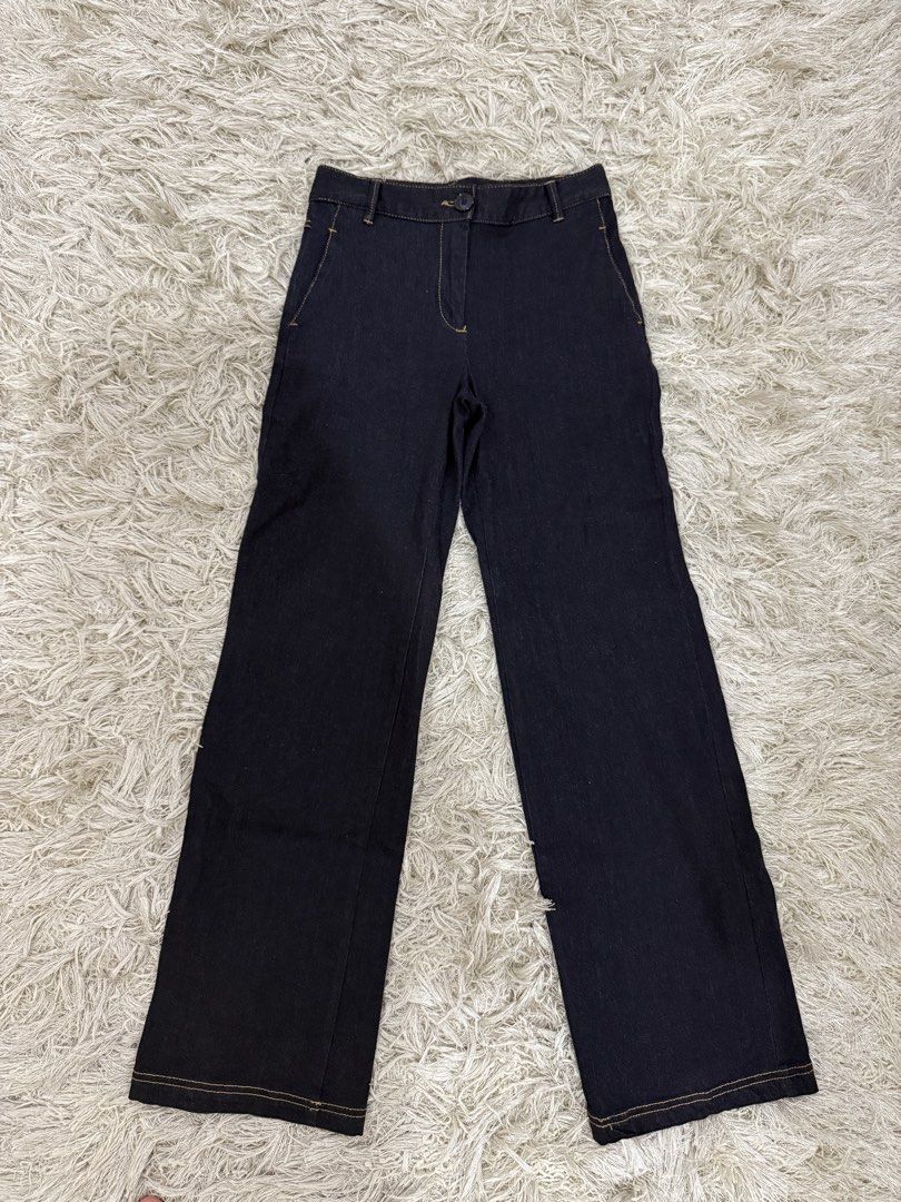 Brandnew Zara Denim Pants (Category: Jeans) located in Quezon City. Submitted by emily_in_pariss (Listing ID 1468371960, Image 1). Description: Never used! BOUGHT WRONG SIZE ACCIDENTALLY.