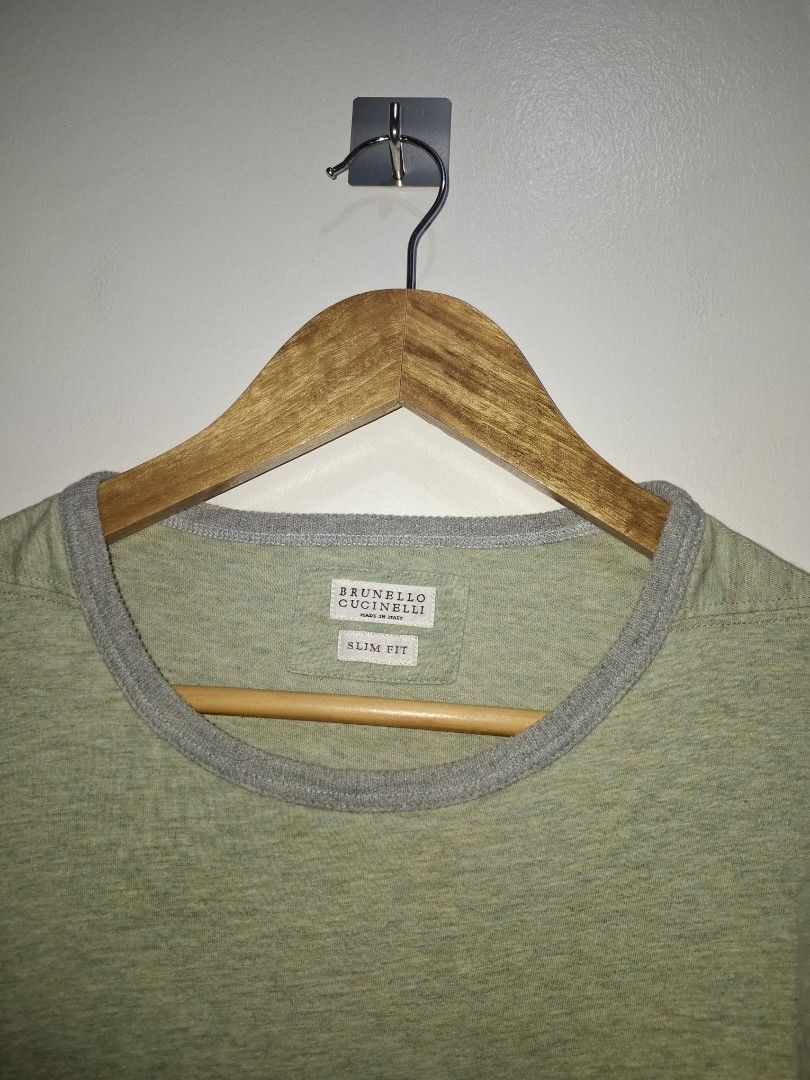 Bronello cucinelli (Category: Tshirts & Polo Shirts ) located in Tarlac. Submitted by christopher.24 (Listing ID 1468315895, Image 3). Description: excellent condition legit.