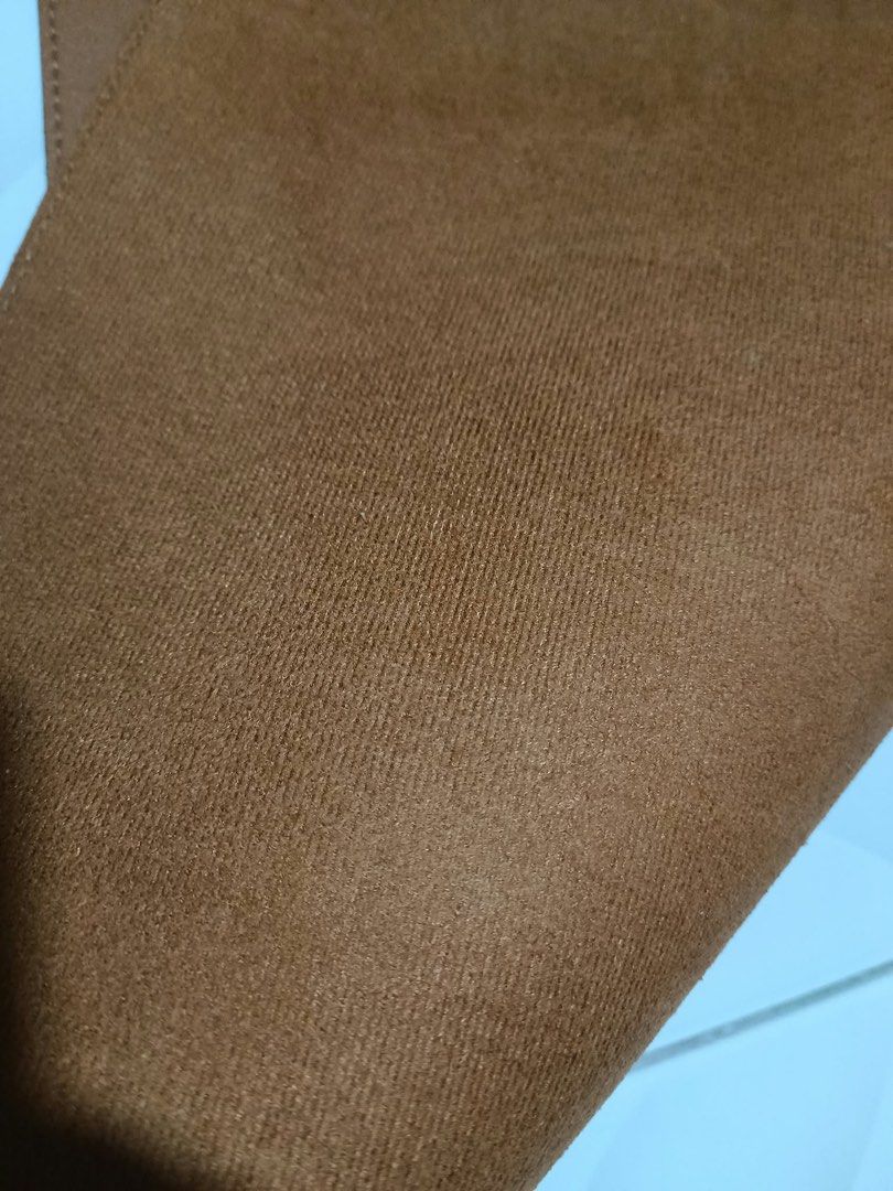 Brown Leather Desk Mat Office Desk Pad (Category: Office Furniture & Fixtures) located in Makati City. Submitted by mjfernandez (Listing ID 1468329052, Image 2). Description: - Premium brown desk mat with a luxurious leather texture on top - Smooth surface ideal for smooth mouse movement and comfortable writing - Anti-slip soft backing keeps the mat securely in place on your table - Durable clean stitching along the edges for a polished look - Ge