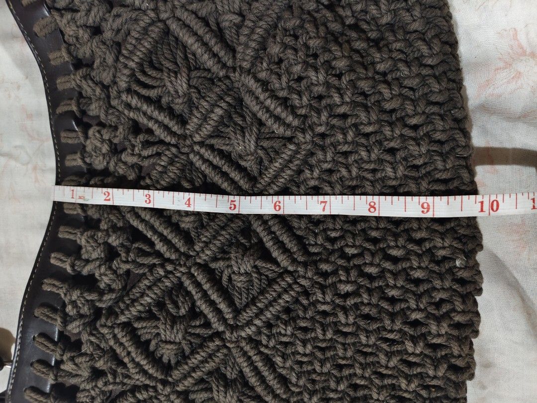 brown macramé cord knot pattern shoulder bag (Category: Shoulder Bags) located in Bulacan. Submitted by angel.decluttersx (Listing ID 1468402594, Image 3). Description: no issue L 10" W 13 & ½" not my style.