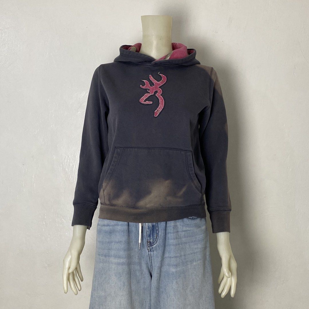 BROWNING✨ | Faded Black Y2k Pullover Hoodie (Category: Coats, Jackets and Outerwear) located in Bulacan. Submitted by orc.ph (Listing ID 1468399002, Image 2). Description: BROWNING✨ | Faded Black Y2k Pullover Hoodie Material Used: 75% Cotton 25% Polyester - Faded Black - Y2k -Casual -Streetwear -Pink Camo Hood Lining -Kangaroo Pouch -Ribbed Cuffs And Hem -Deliberate Acid Effect ‎-Size: M -Width: 19” ‎-Length: 20” ‎ ‎Pristine Condition. No Visible