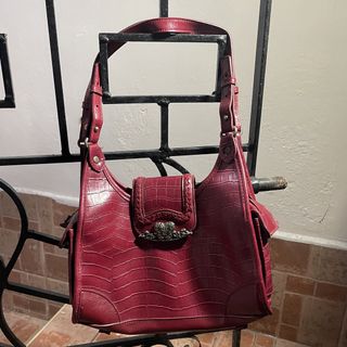 (Category: ) located in . Submitted by howyouwearit (Listing ID 1468459871, Image 1). Description: .