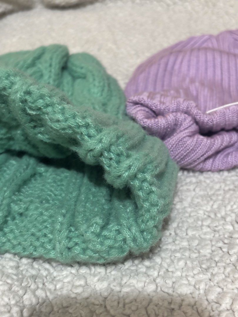 BUNDLE: Blankverse and Penshoppe Beanie Set (Category: Hats & Beanies) located in Pasig City. Submitted by mheyc (Listing ID 1468393454, Image 2). Description: - Bundle of 2 stylish winter beanies - Mint green cable knit beanie with Blankverse front label - Light purple ribbed knit beanie with Penshoppe fabric patch - Warm, cozy material ideal for chilly weather - Stretchy fit suitable for most head sizes - Clean and well-maintained condition. Ma