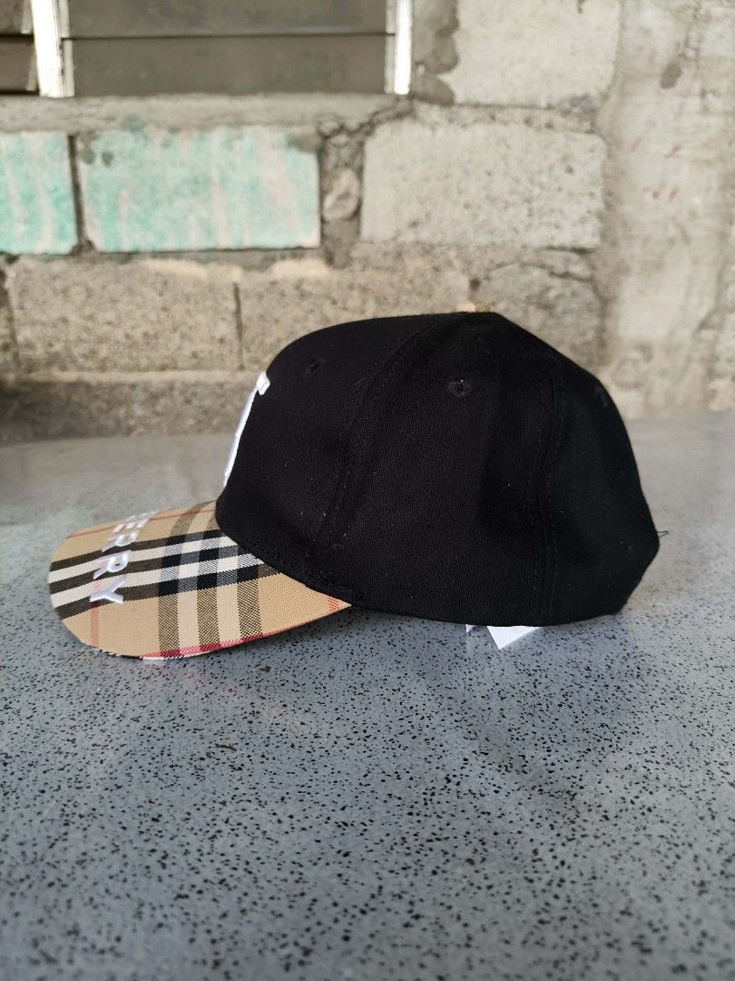 Burberry Cap (Category: Caps & Hats) located in La Carlota. Submitted by leamart25 (Listing ID 1468445375, Image 2). Description: Burberry Cap Embroidered logo As new condition No issue.
