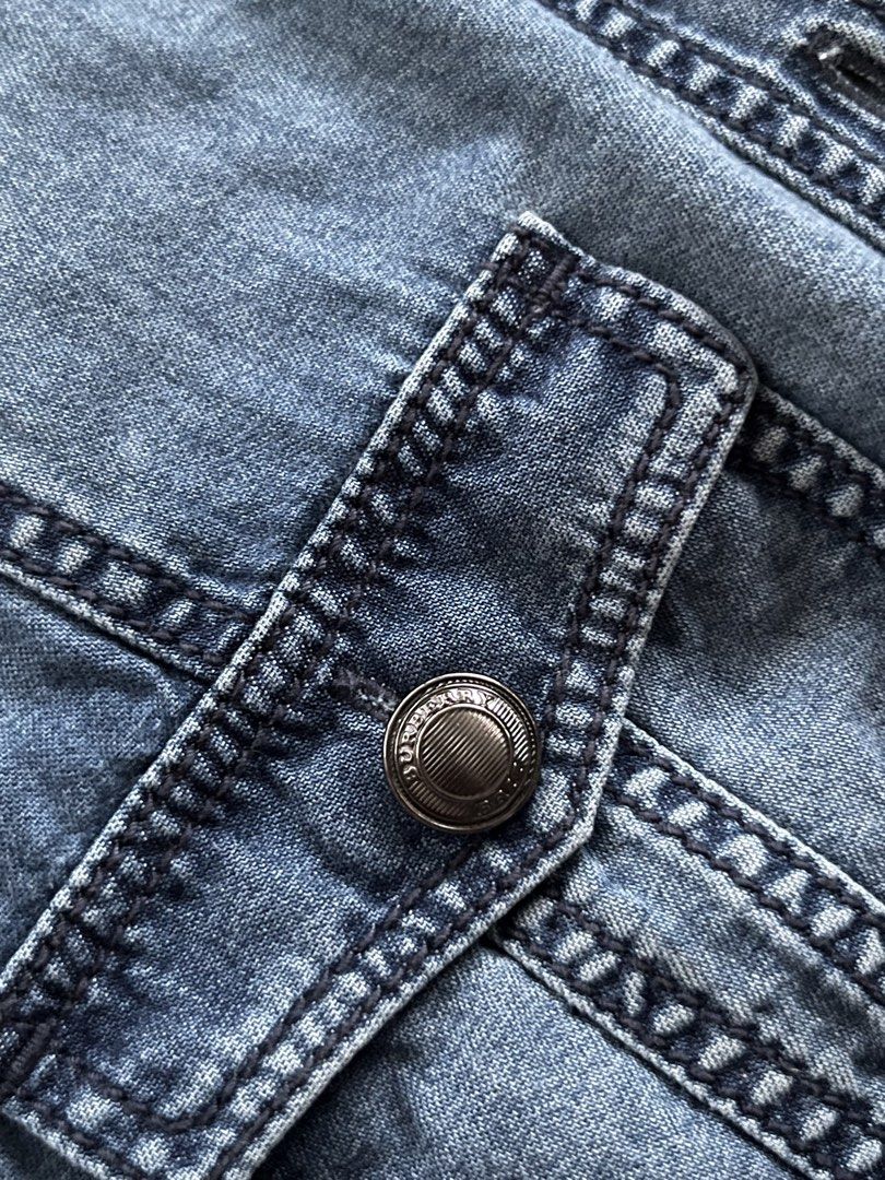 Burberry Denim Blouse 3/4 (Category: Coats, Jackets and Outerwear) located in Angeles City. Submitted by minsuee (Listing ID 1468376055, Image 3). Description: Burberry Denim Blouse 3/4 S-M ( 16.5 x 24.5 ) .