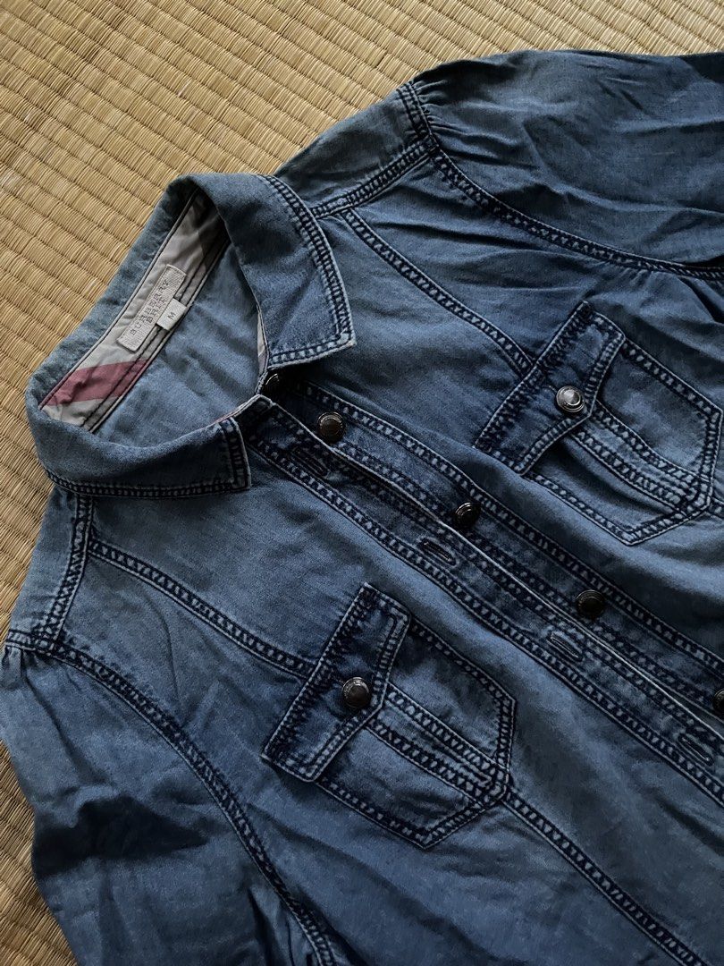 Burberry Denim Blouse 3/4 (Category: Coats, Jackets and Outerwear) located in Angeles City. Submitted by minsuee (Listing ID 1468376055, Image 2). Description: Burberry Denim Blouse 3/4 S-M ( 16.5 x 24.5 ) .