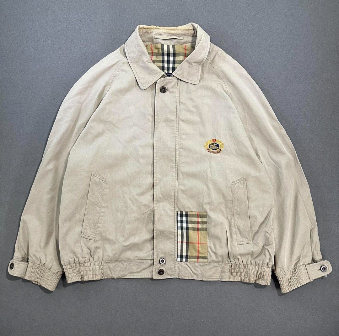Burberry vintage Harrington (Category: Coats, Jackets and Outerwear) located in Legazpi City. Submitted by dimas_loot (Listing ID 1468469562, Image 1). Description: Vintage Burberry Harrington Large Used .