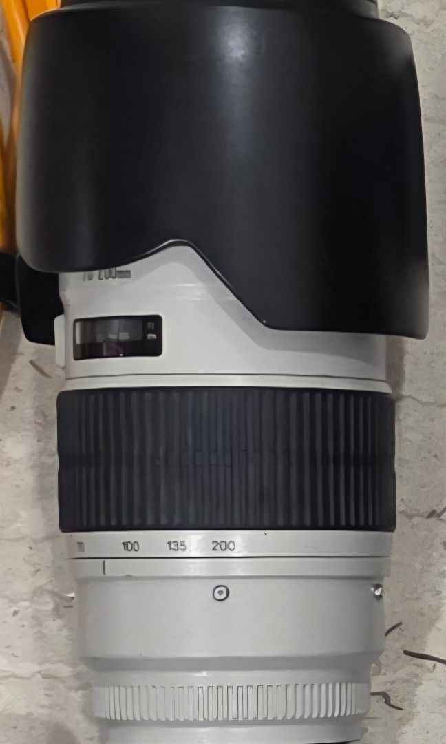 Camera set (Category: Cameras) located in Singapore. Submitted by seanxie (Listing ID 1468287033, Image 3). Description: - Canon 5DsR body with battery grip - Canon 24-70mm lens usm 1 f2.8 - Canon 70-200mm lens usm 1 f2.8 - Canon 50mm pancake lens f2.8 - 4 batteries and charger - 2 SD cards - Think Tank camera roller and bagpack - Wacom Drawing tablet, cables included - Selling as a complete bundle only - All in great working condition.