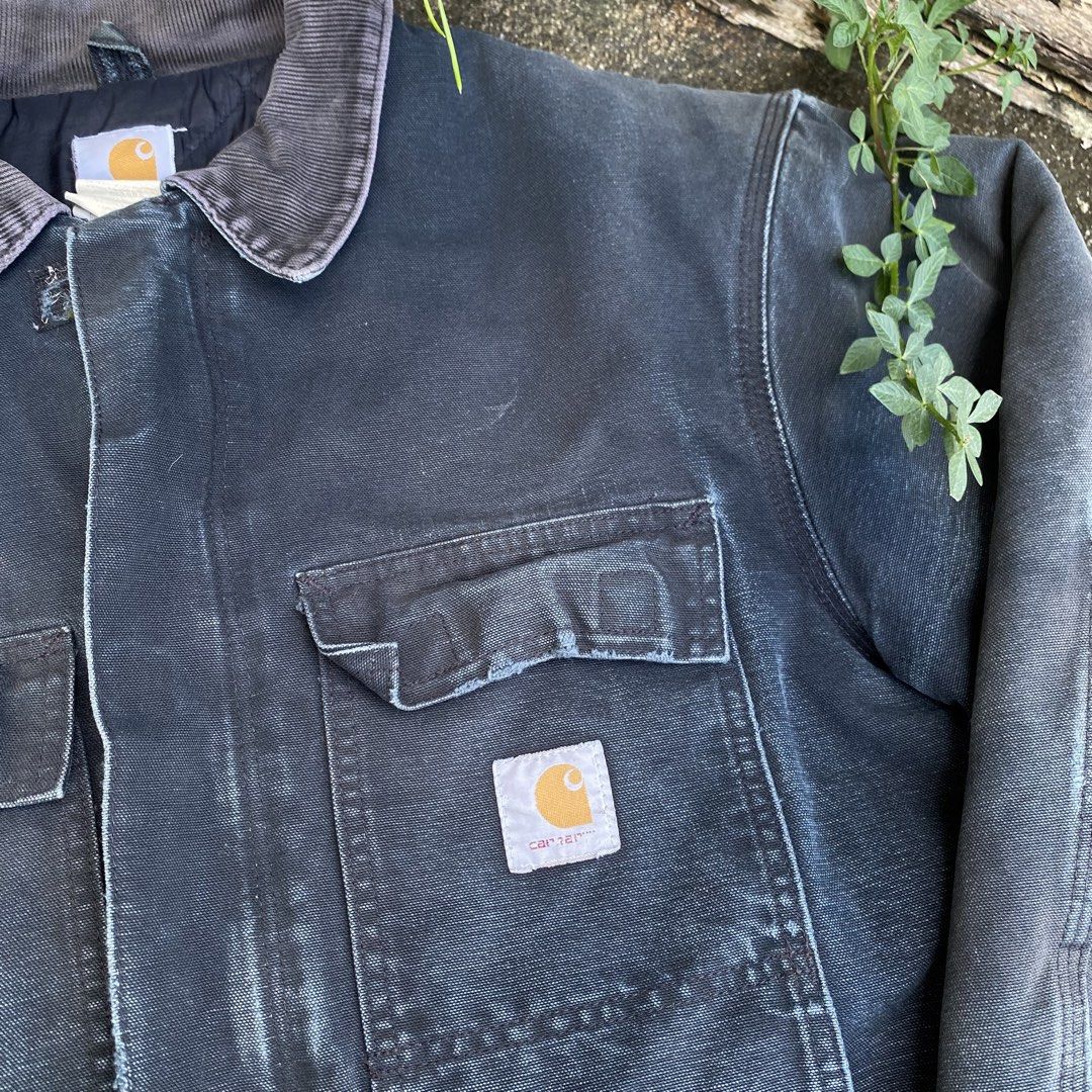 Carhartt Active jacket (Category: Coats, Jackets and Outerwear) located in Cavite. Submitted by markie128 (Listing ID 1468333317, Image 2). Description: Carhartt Active jacket 26x29 4500 + SF 📌.