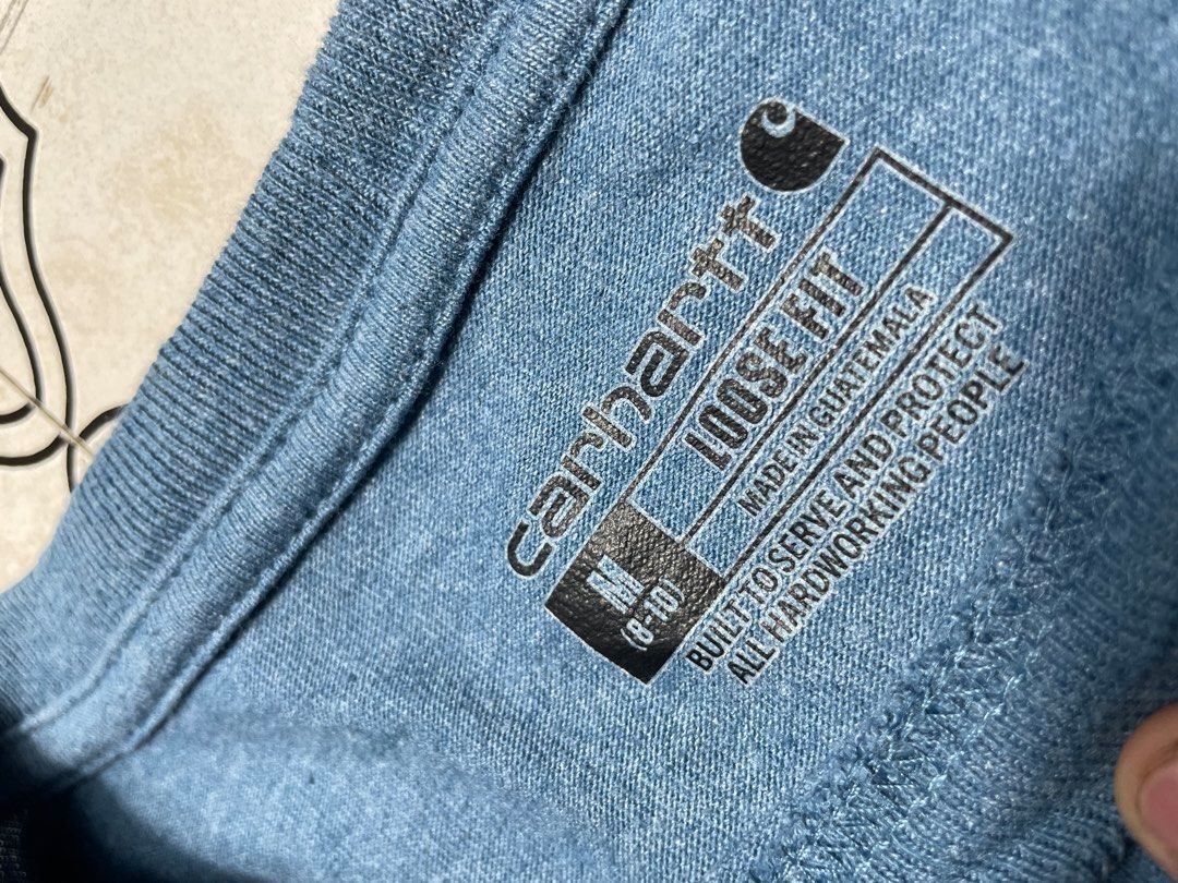 Carhartt Long Sleeve Script (Category: Coats, Jackets and Outerwear) located in Caloocan City. Submitted by renowear (Listing ID 1468286714, Image 3). Description: Carhartt Long Sleeve Script Excellent Condition Color Rate: 9.5/10 No Issue Measurements • Width: 20.5 • Length: 27 Price: 650 obo DM IF INTERESTED📥.