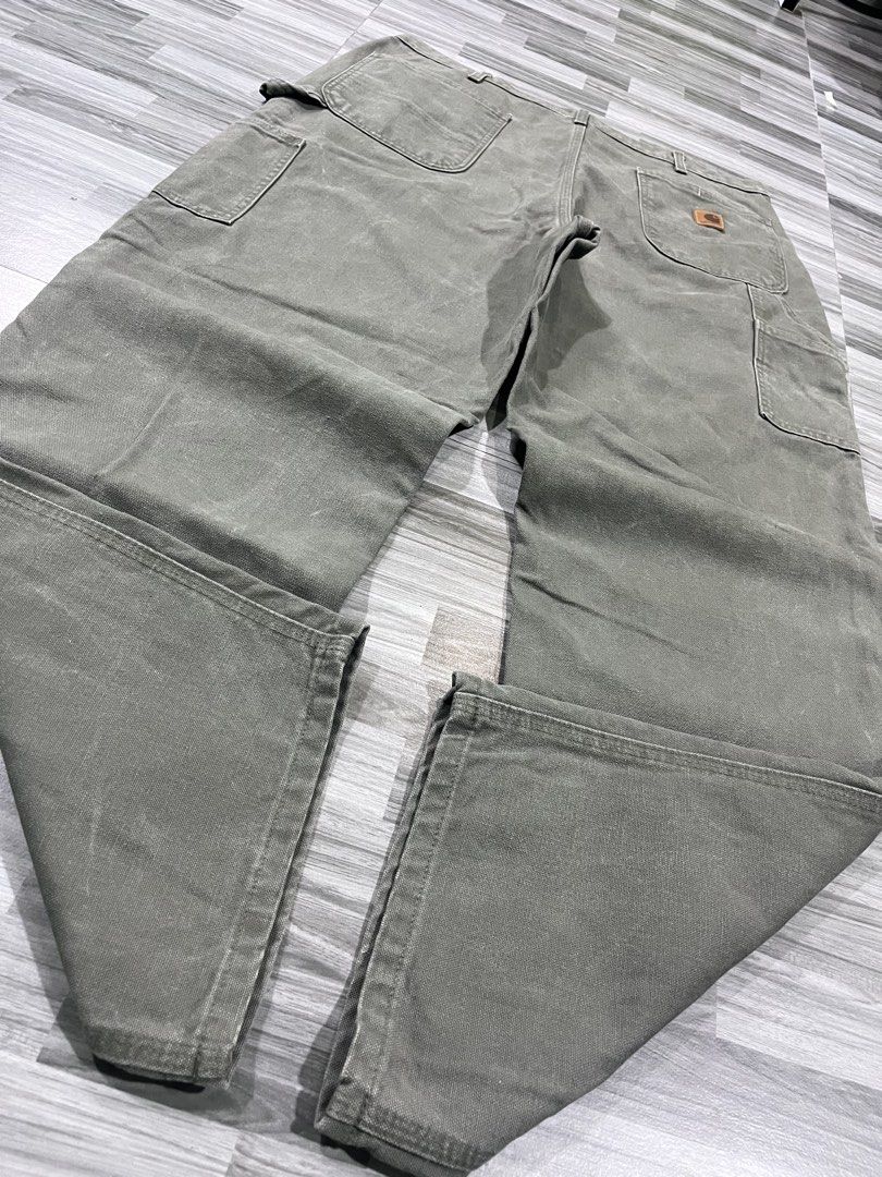 Carhartt Moss Green Carpenter Pants (Category: Jeans) located in Cavite. Submitted by arespichri90266 (Listing ID 1468425086, Image 3). Description: - size 38 - Moss Green dungaree fit - Naic Cavite Location .