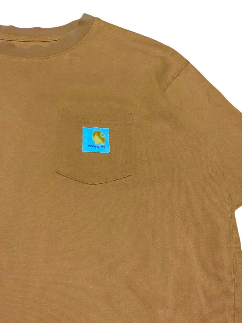 Carhartt Pocket (Category: Tshirts & Polo Shirts ) located in Manila. Submitted by lyf_7hrift (Listing ID 1468373914, Image 2). Description: Carhartt Pocket Shirt P450 26L 21.5W Dimes 9/10 Color Rate Excellent Condition.