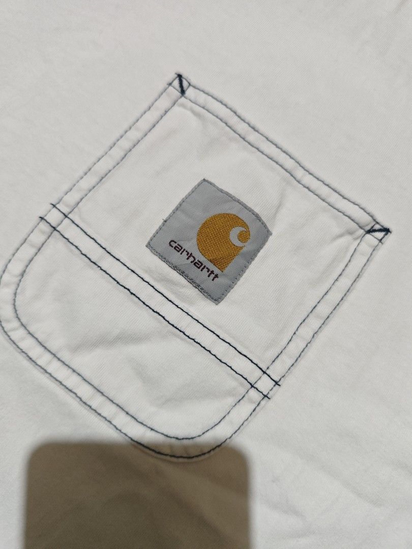 Carhartt wip semi big patch logo white (Category: Tshirts & Polo Shirts ) located in Binalbagan. Submitted by Kristoffer_Arguelles (Listing ID 1468328712, Image 2). Description: Carhartt wip semi big pocket 21x28 dimension Good as new No issues Medium on tag .