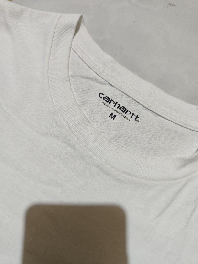 Carhartt wip semi big patch logo white (Category: Tshirts & Polo Shirts ) located in Binalbagan. Submitted by Kristoffer_Arguelles (Listing ID 1468328712, Image 3). Description: Carhartt wip semi big pocket 21x28 dimension Good as new No issues Medium on tag .