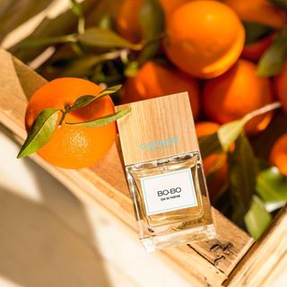 (Category: ) located in . Submitted by neomieperfumeshop (Listing ID 1468289200, Image 1). Description: .