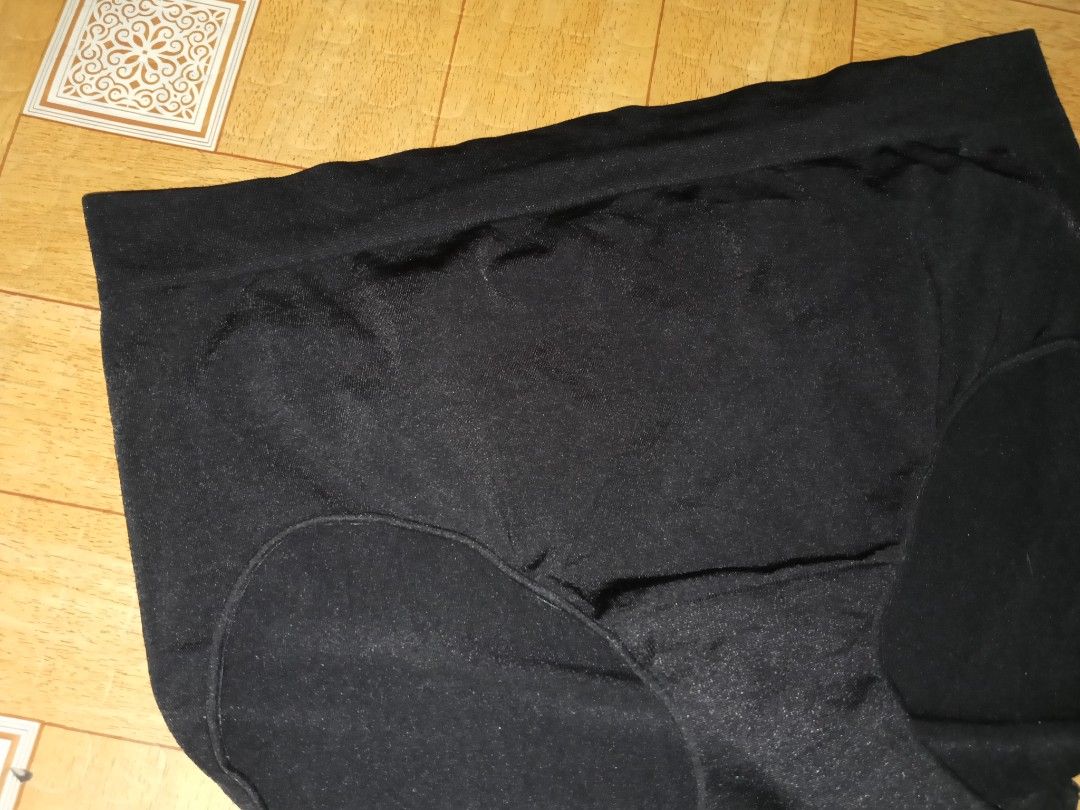 Carole Hochman Panty Size: Large (Category: Undergarments & Loungewear) located in Navotas City. Submitted by vanilla_sandalwood (Listing ID 1468336534, Image 3). Description: -Brand: Carole Hochman -Like New -Color: Black -Size: Large -Cotton Spandex.